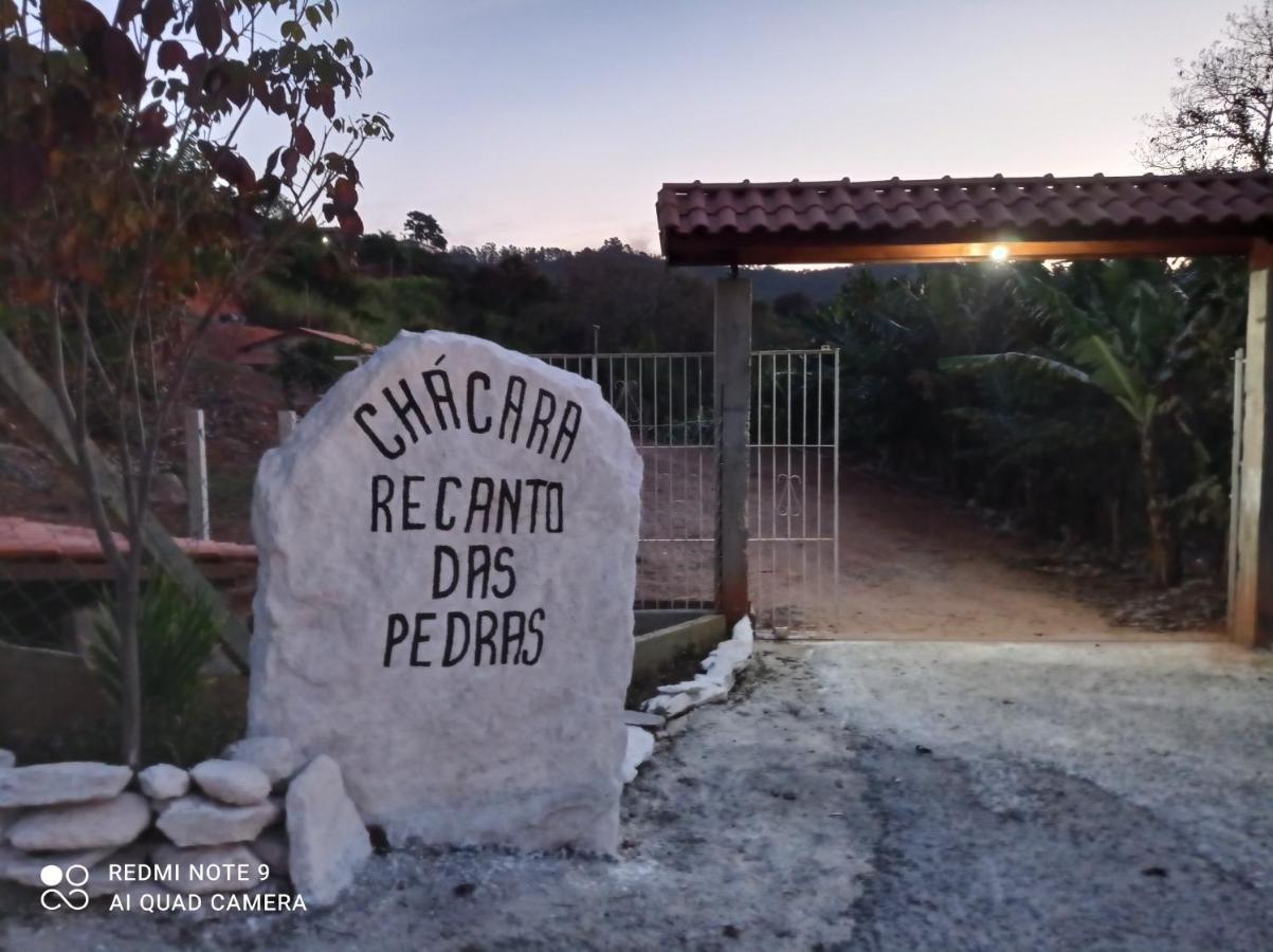 Chácara Recanto das Pedras para 10 pessoas Serra Negra  Esterno foto